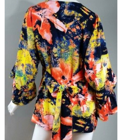 â˘BETSEY JOHNSON⢠Kimono V-Neck Bell Sleeve Top - Picture 7 of 7